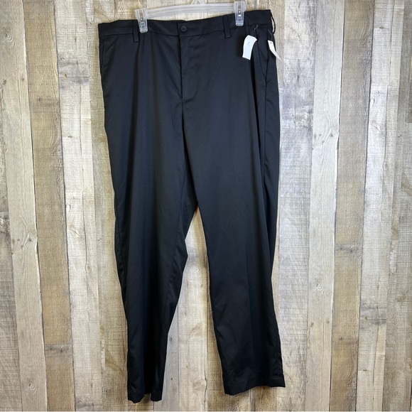 Amazon Essentials Size 38Wx32L Classic Black Dress Pants - Picture 1 of 13